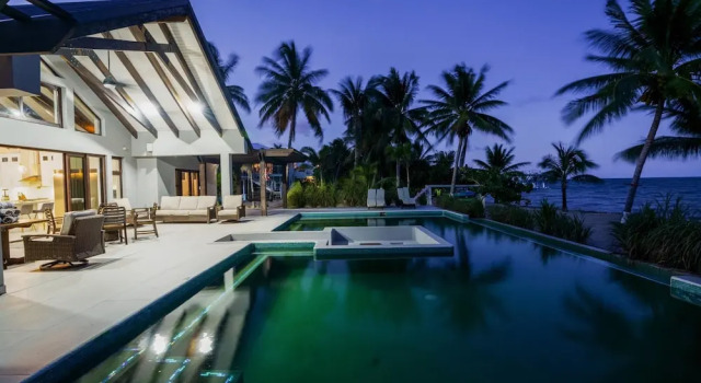 Вилла Casa de Wilson - 5 Bedroom Beachfront Villa With Amazing Pool