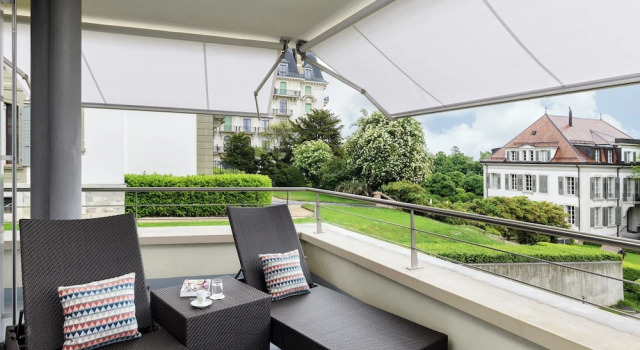 Номер Superior с видом на озеро Hotel Angleterre