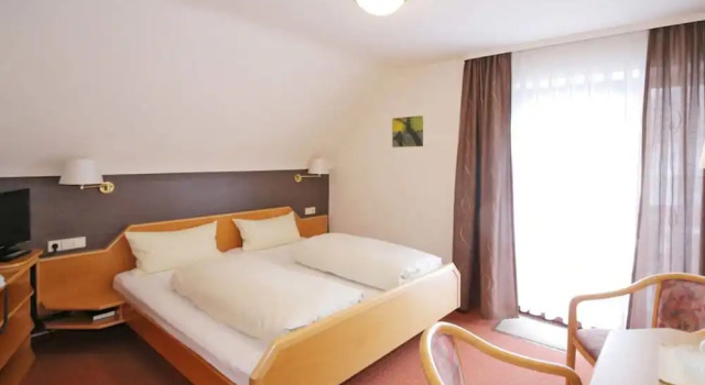 Двухместный номер Standard с балконом Hotel Platzhirsch