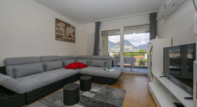 Comfort Family House, Забронировать Апартаменты/квартира Отели Лугано с парковкой, Парковка
