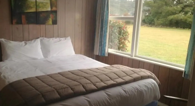 Трёхместный номер Standard с 2 комнатами Rainbow Motel & Hot Pools