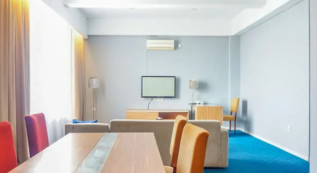 Двухместный семейный номер Standard Hotel Dafam Pekanbaru