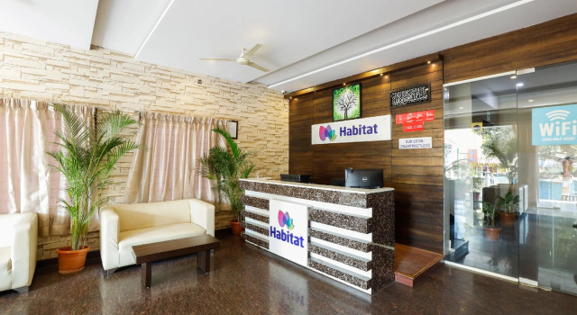 Capital O 70534 Habitat Suites And Rooms, Забронировать Отель Отели штата Карнатаки 3 звезды, 3*