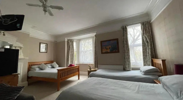 Семейный номер Standard Burton Villa Guest House