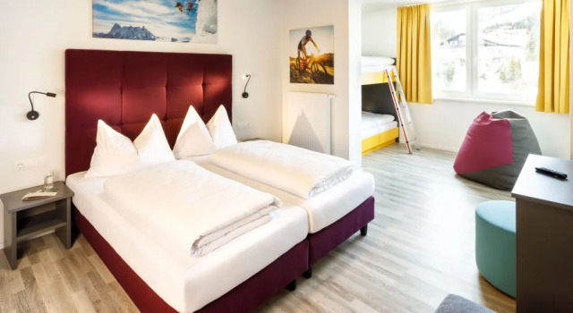 Basekamp Mountain Budget Hotel