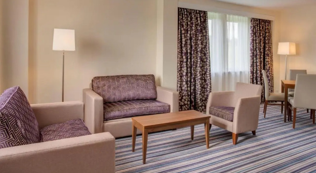 Люкс Holiday Inn Brighouse by IHG