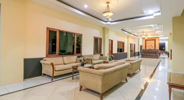 Oyo 1054 Bayak Bali Hotel, Забронировать Отель Денпасар Denpasar Municipality