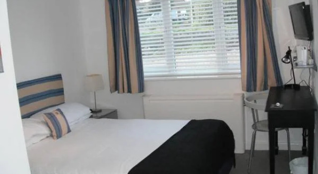 Basingstoke Lodge, Забронировать Отель Бизнес-отели Англии, 4* 5*