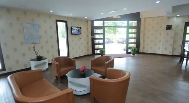 Hotel El-Ray, Забронировать Отель Отели Сепанг с завтраком, Завтраки