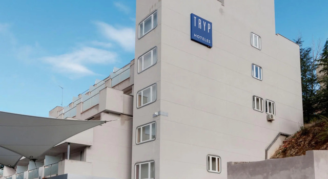 Sport Hotel Nayade, Varaa Hotelli Hotellit Madridin maakunta pysäköinnillä, Pysäköinti