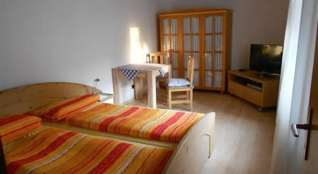 Apartment Airport, Забронировать Апартаменты/квартира Урбах Кельн