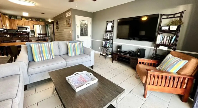 H Oz-Toto 3 Bedroom Home by RedAwning, Varaa Lomakoti Huvilat kohteessa Alabama, Villa