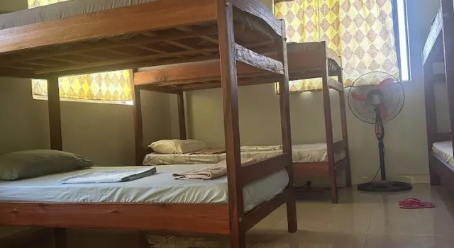 Missions Cafe & Guesthouse