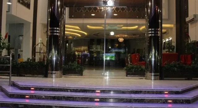 Ramada-sa Ghurnata Hotel, Забронировать Отель Отели Аль-Хамра 4 звезды, 4*