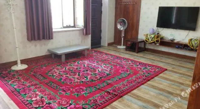 Yuanmengyuan Grape Manor, Prenota Hotel Turpan Xinjiang