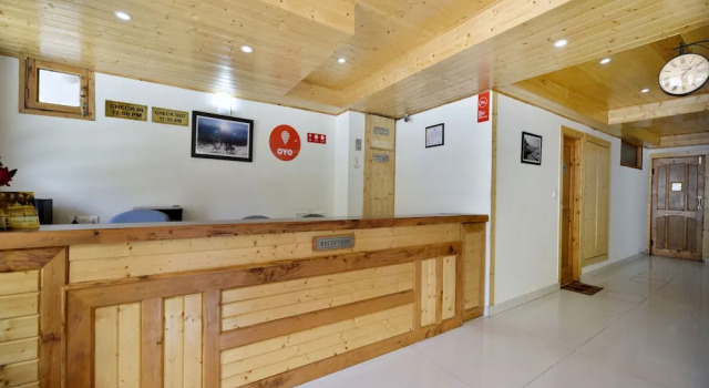 OYO 8797 Manali Mountain Regency, Забронировать Отель Отели Манали с завтраком, Завтраки