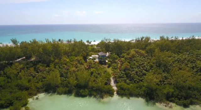 Sunnyside 2 Bedroom Home, Buchen Sie Ferienhaus Windermere Island Bahamas