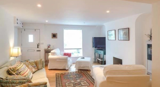 The Wearne Cottage