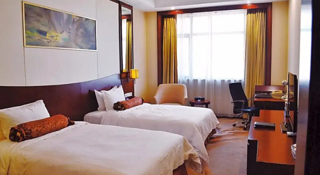 Номер Superior Longqi Jianguo Hotel