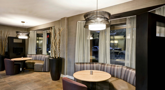 Courtyard by Marriott Dalton, Reserva ahora Hotel Dalton Georgia