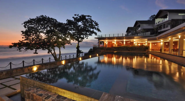 Raja Villa Lombok Resort Powered by Archipelago, Rezervovat Lázně / Resort Hotely v Mangsit s parkováním, Parkování