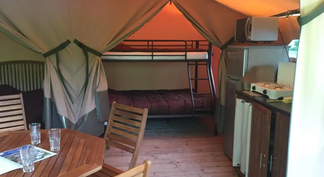 Номер Standard Camping de Matour - ONLYCAMP