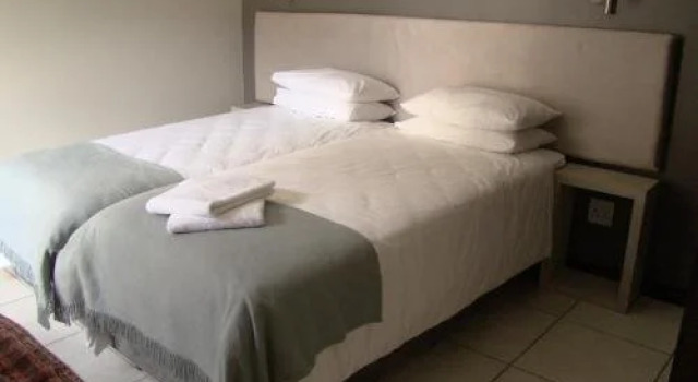 Bergliot Guest House, Reservar Casa de hóspedes Edenvale East Rand