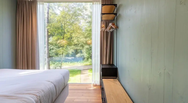 Treehouse in Tournai With Sauna & Forest Views, Rezervovat Rekreační dům Chaty v Wallonia, Chalupa