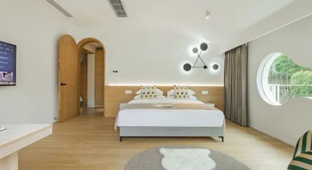 Люкс Yaojia｜Township see cloud bamboo Valley river hot spring guest house