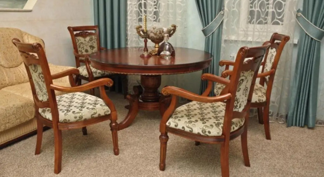 Coliseum, Book Hotel Hotels in Khmelnitskiy with Breakfast, Breakfasts
