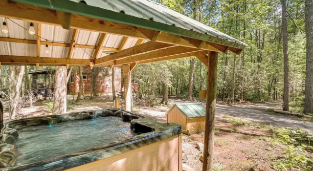 Коттедж Helen Area Rustic Retreat ~ 5 Miles to Main Street