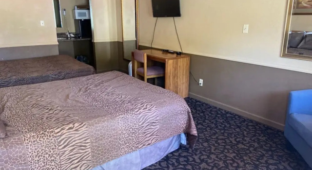 Blue Spruce Motel, Buchen Sie Motel Hotels in North Platte mit Parkplatz, Parkplätze