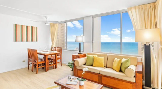 Люкс Pacific Monarch - 1 BR - Ocean & City Views