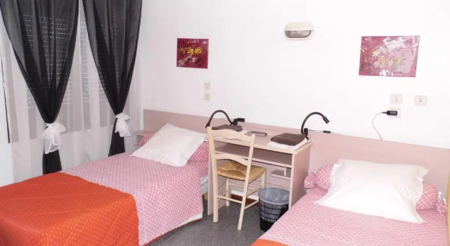 Двухместный номер Standard Hôtel des Touristes
