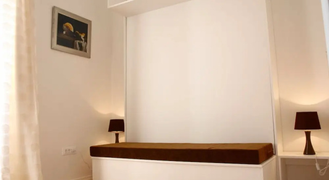The Miro Studio Apartments