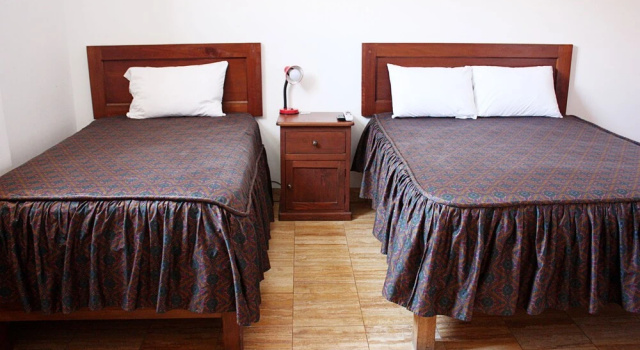 Standard Twin room Hotel El Huarango
