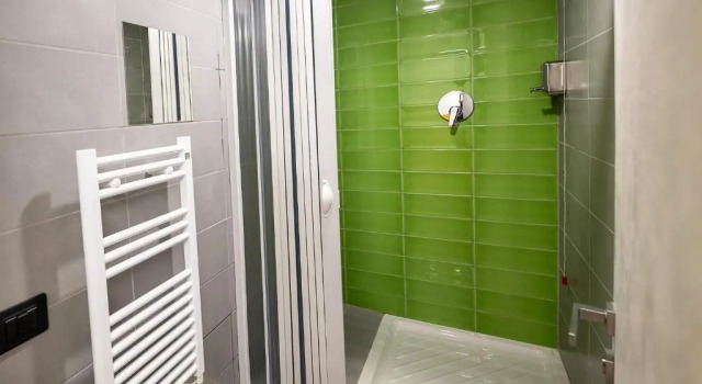 Кровать в общем номере (женский номер) Marathon Hostel