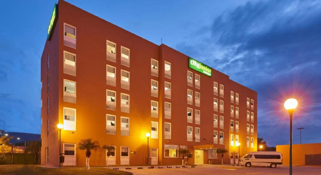 City Express Junior by Marriott Tuxtla Gutierrez Poliforum, Book Hotel Cheap Hotels in Chiapas