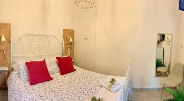 Casa Battiati, Buchen Sie Hotel Aci Bonaccorsi Sizilien