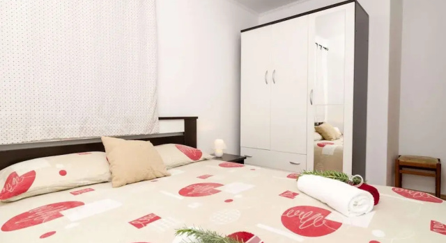 Apartment Giovani - Two Bedroom Apartment With Balcony and Sea View, Забронировать Апартаменты/квартира Отели Региона Дубровника с парковкой, Парковка