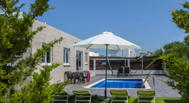 Cabaña Protaras Villa Hollywood