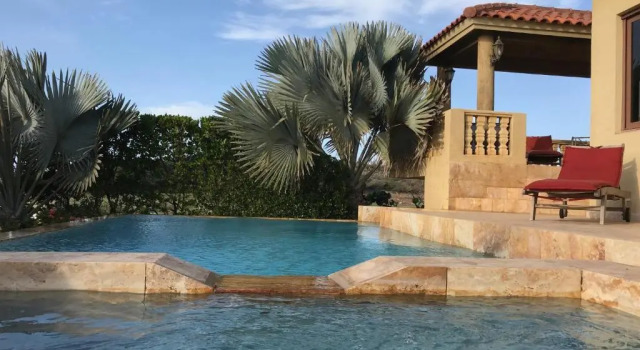 Вилла с видом на море Beverly Hills Aruba