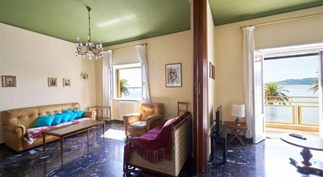 Bright apartment with a beautiful lagoon view.-Mura di Levante, Забронировать Апартаменты/квартира Орбетелло Аржинтарио