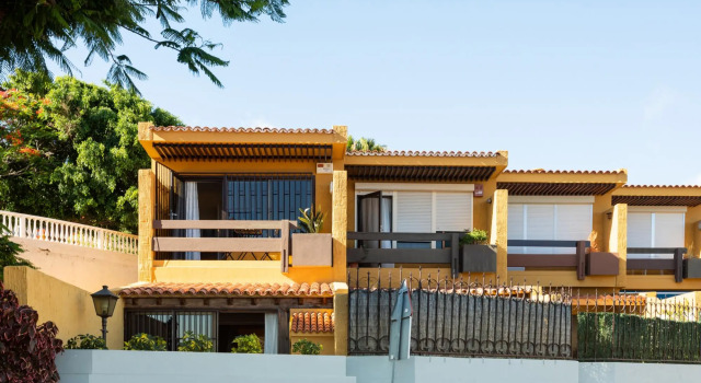 Home2Book Stunning Ocean Views Radazul Pool +Wifi, Prenota Hotel Radazul Tenerife