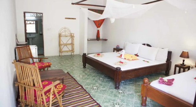 Surfescape Village Zanzibar, Забронировать Отель Отели Пвани-Мчангани по системе «всё включено», рядом с Пляж Mapenzi Beach, Всё включено