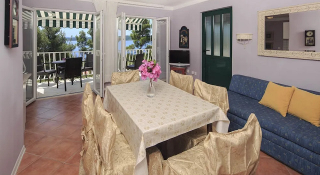 Апартаменты с 2 комнатами с видом на море Villa Tamara