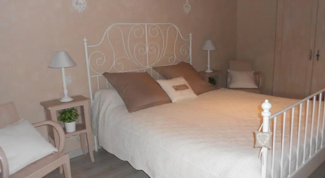 Au Coeur d'Origny, Boek Hotel Hotels in Franche-Comte met ontbijt, Ontbijt