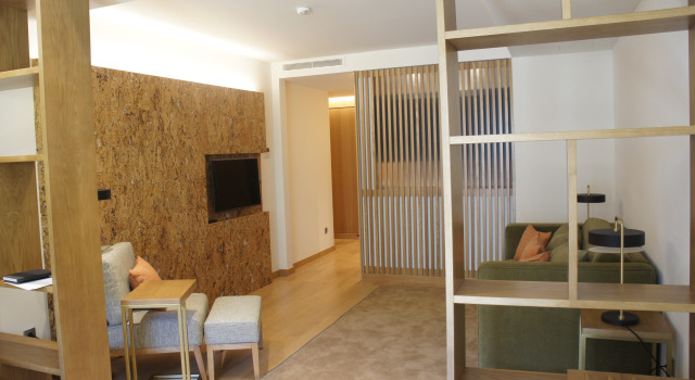 Люкс Classic NEYA Porto Hotel