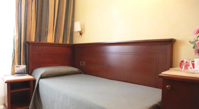 Одноместный номер Standard Hotel Sonya