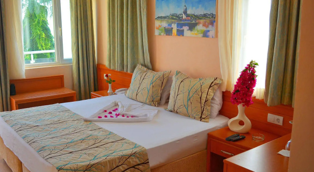 Nebilux Hotel